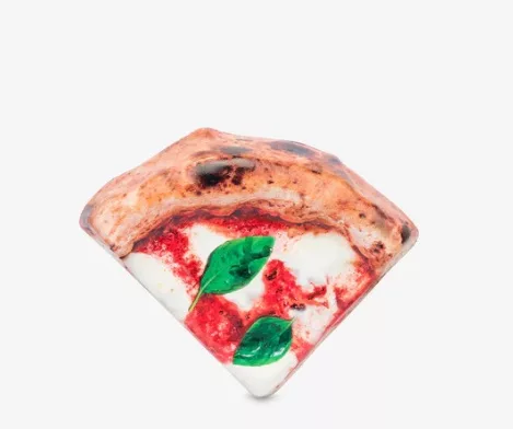 https://thestorymag.co.uk/wp-content/uploads/2025/08/pizza-bag.webp