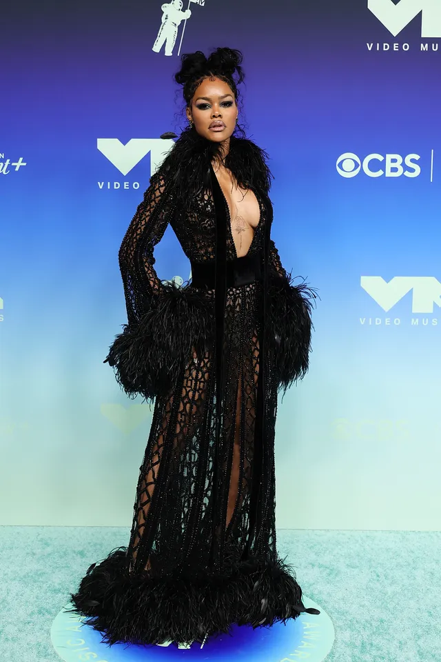 Teyana Taylor in a black Zuhair Murad Couture gown at the 2026 MTV VMAs